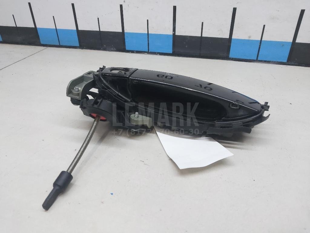 Ручка двери передней наружная правая