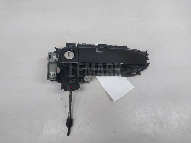 Ручка двери передней наружная правая