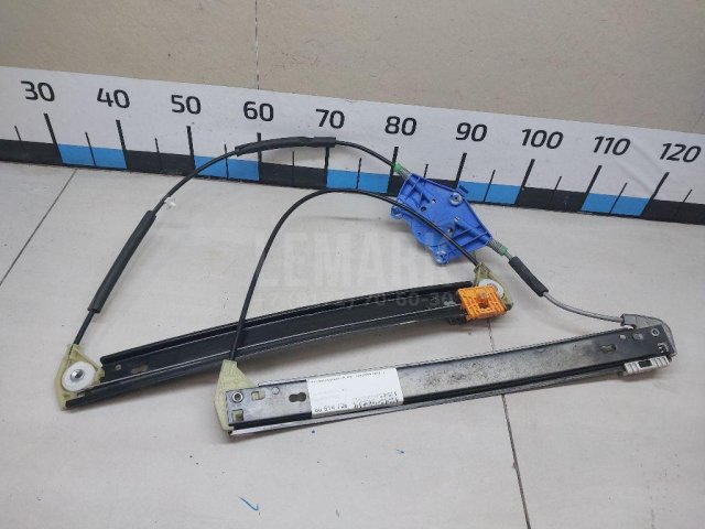 Стеклоподъемник электр. передний правый