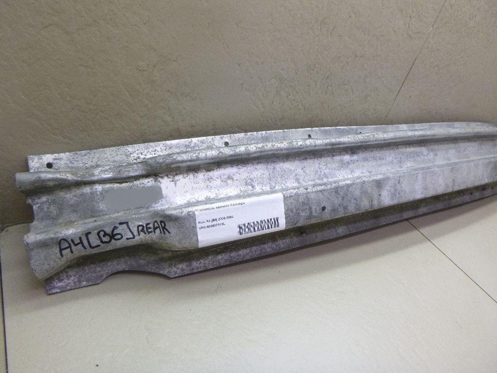 Усилитель заднего бампера