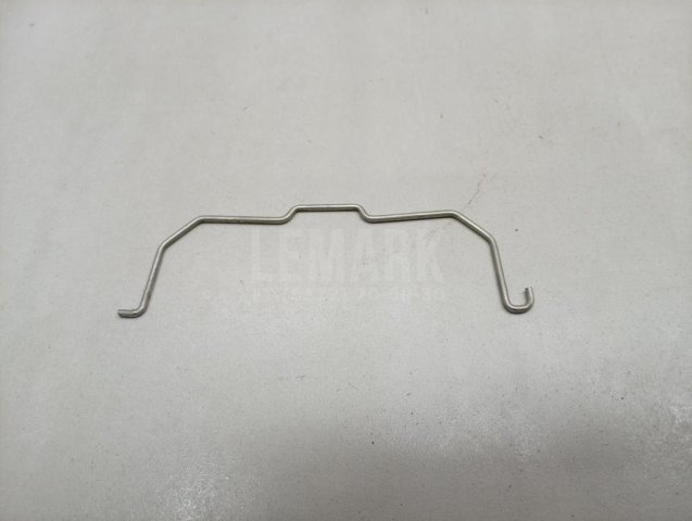 Крепеж фары