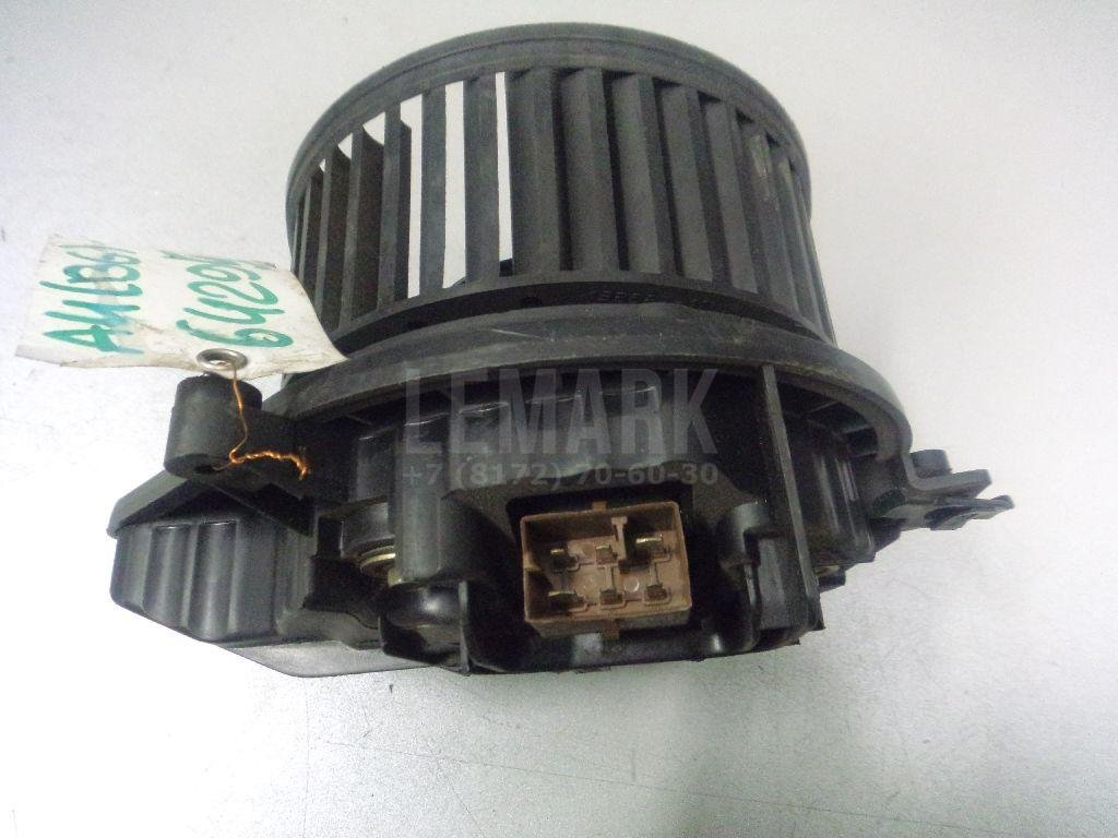 Моторчик отопителя