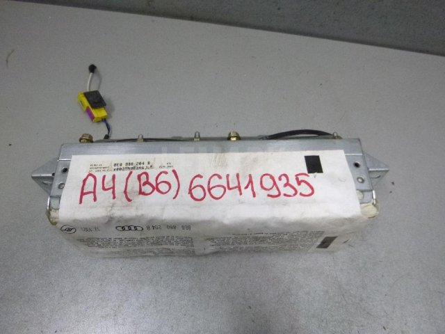 Подушка безопасности пассажирская (в торпедо)