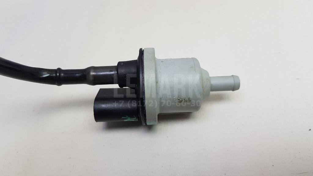 Клапан вакуумный