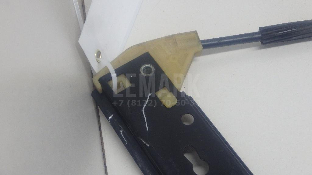 Стеклоподъемник электр. передний левый