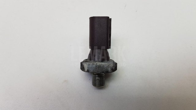 Датчик давления масла