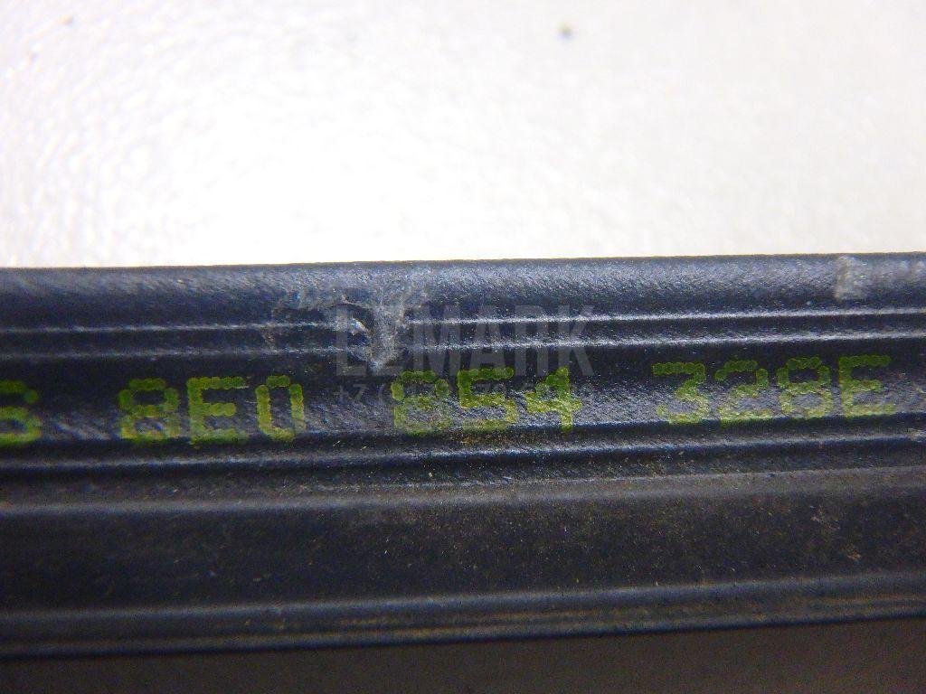 Молдинг лобового стекла