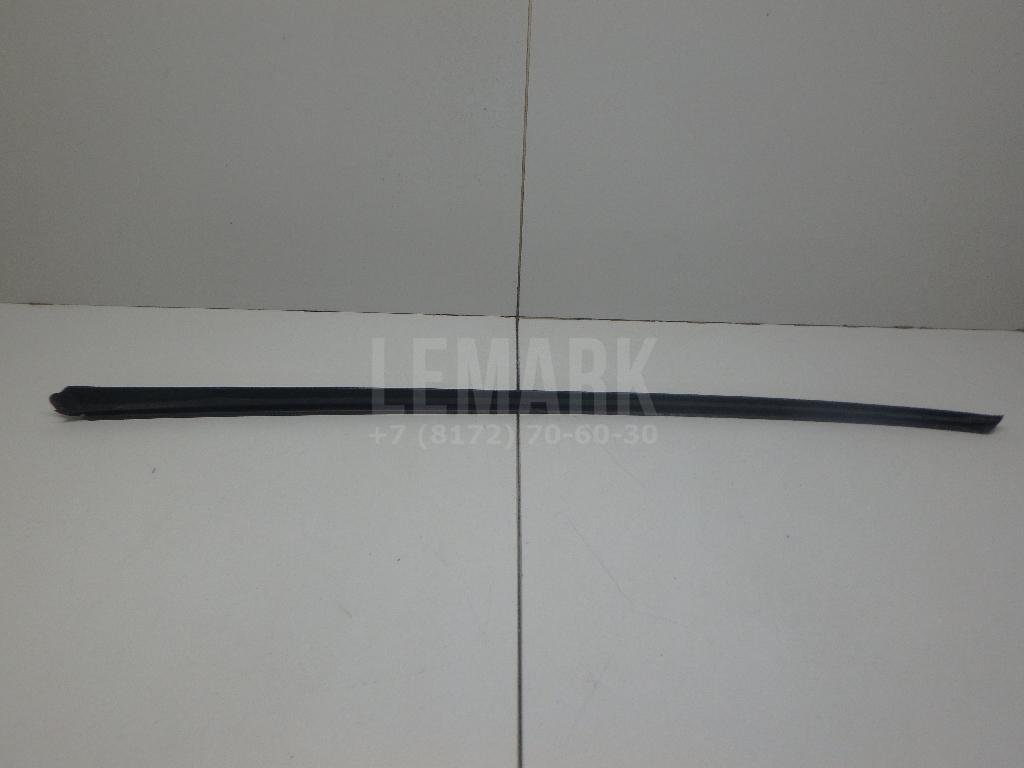 Молдинг лобового стекла