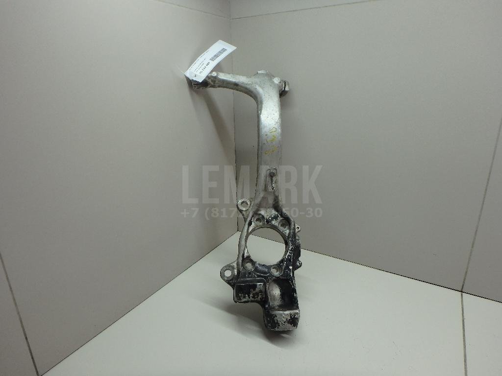 Кулак поворотный передний левый