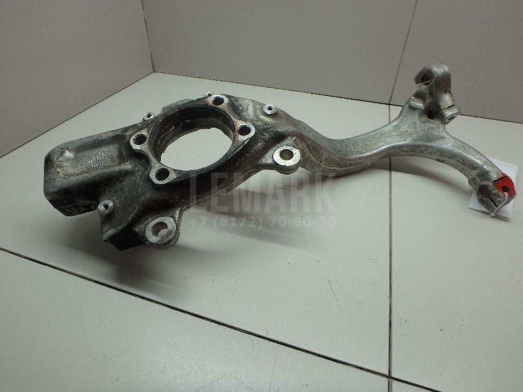 Кулак поворотный передний левый