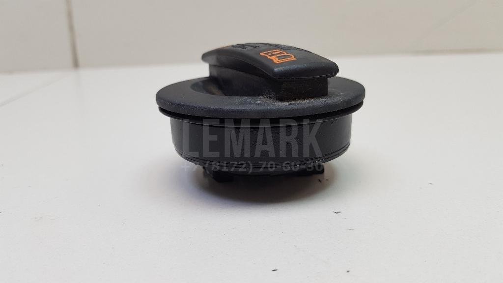 Крышка маслозаливной горловины