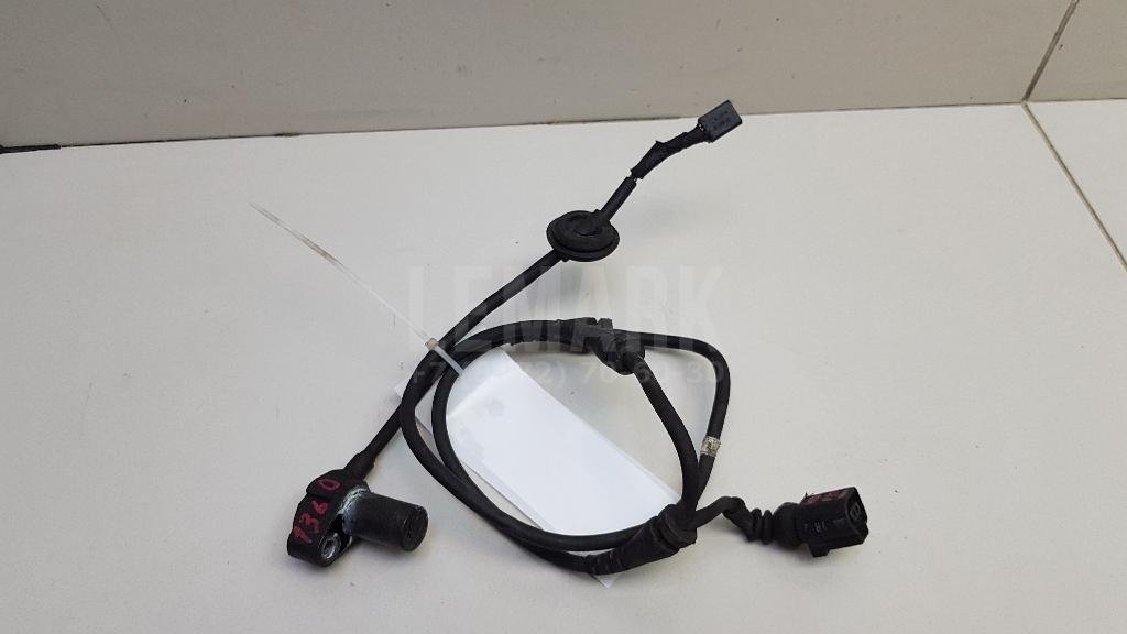 Датчик ABS передний