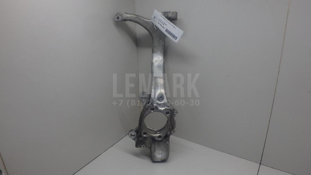 Кулак поворотный передний правый