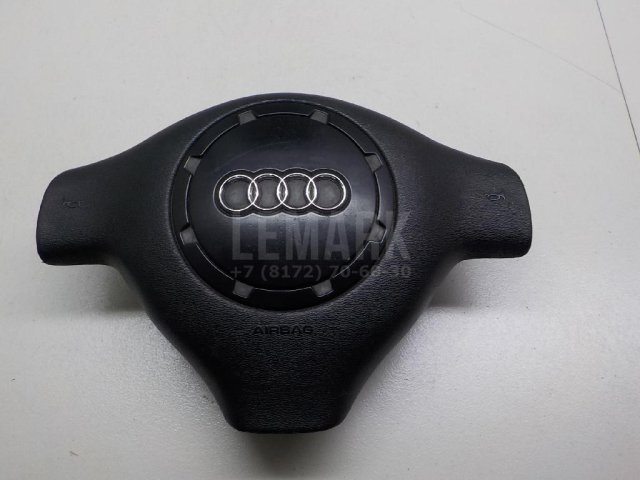 Подушка безопасности в рулевое колесо