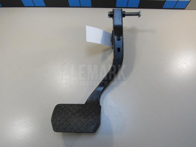 Педаль тормоза