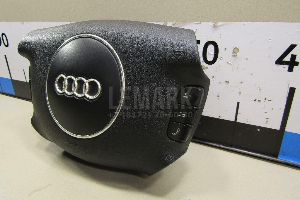 Подушка безопасности в рулевое колесо