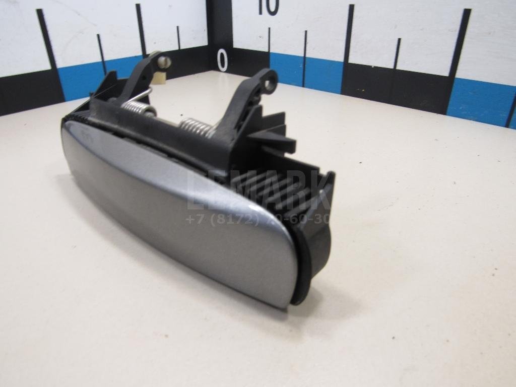 Ручка двери передней наружная правая