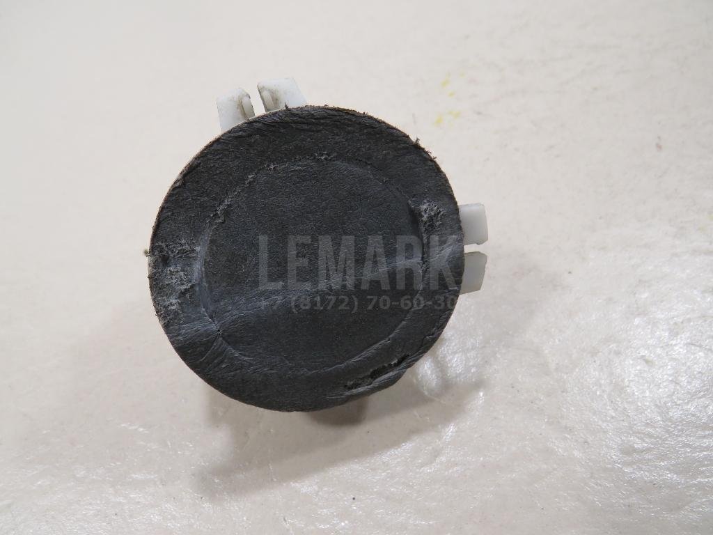 Кронштейн заднего бампера для  Audi 100 [C4] 1991-1994