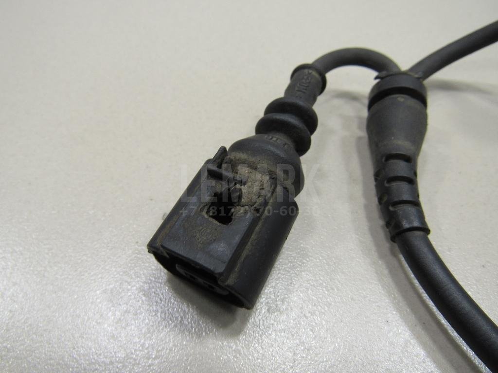 Датчик ABS передний