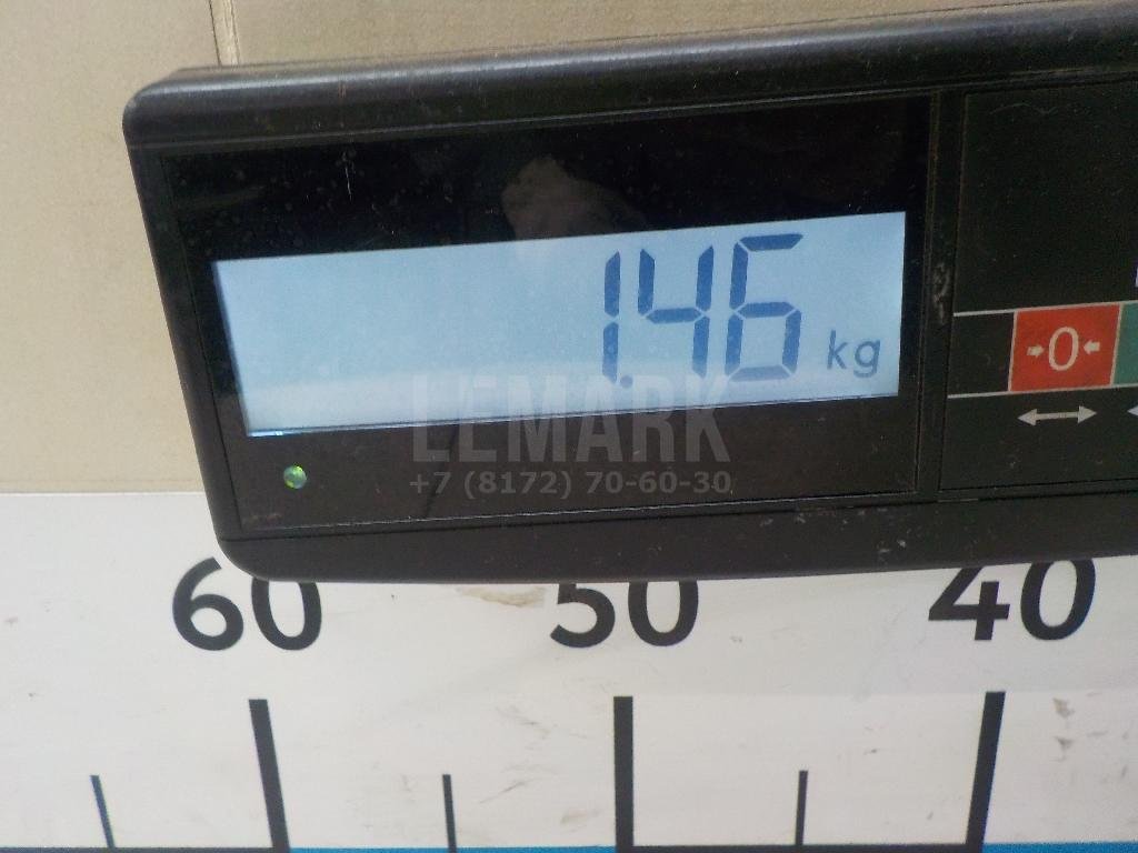 Рычаг задний верхний левый