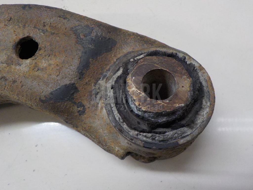 Рычаг задний верхний левый