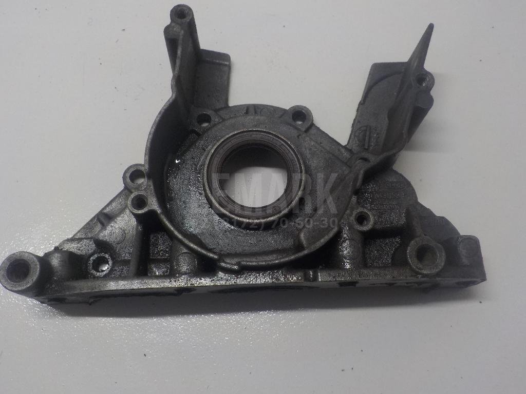 Крышка двигателя передняя