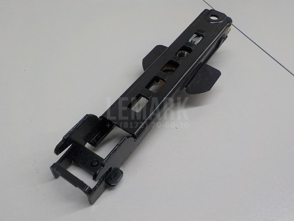 Механизм регулировки ремня безопасности