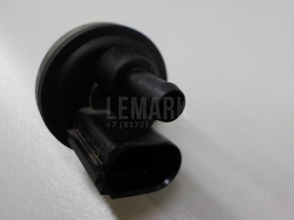 Клапан вакуумный