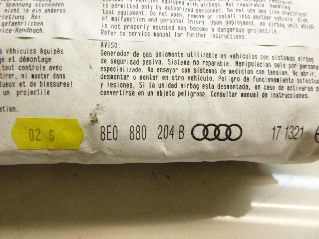 Подушка безопасности пассажирская (в торпедо)