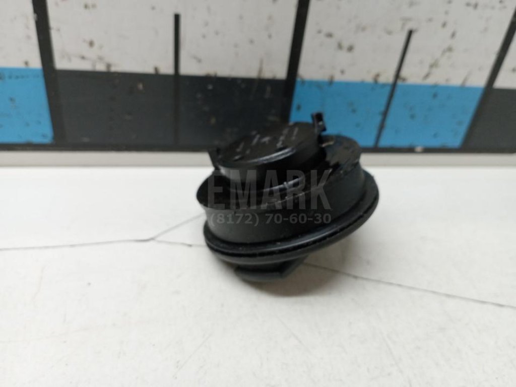 Крышка маслозаливной горловины