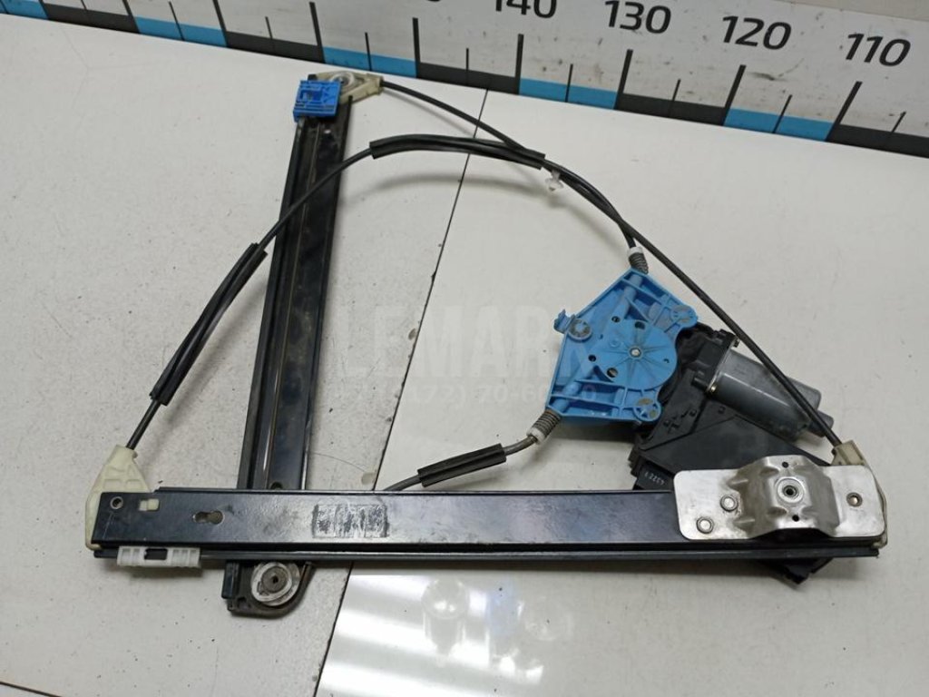 Стеклоподъемник электр. передний левый