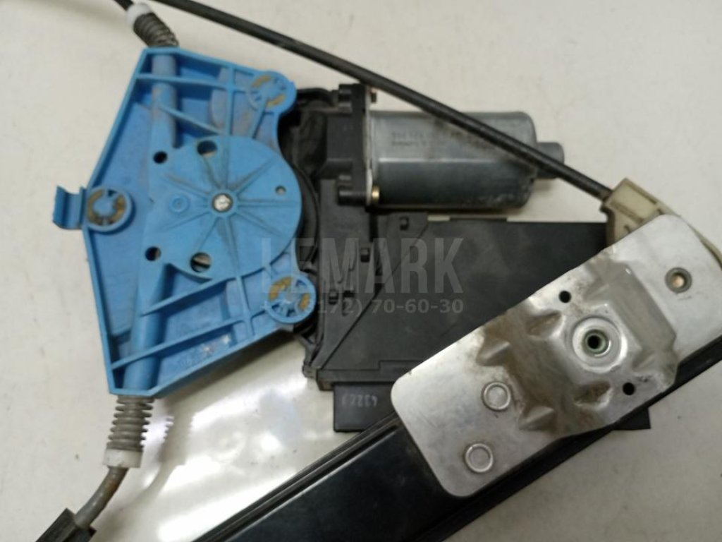 Стеклоподъемник электр. передний левый