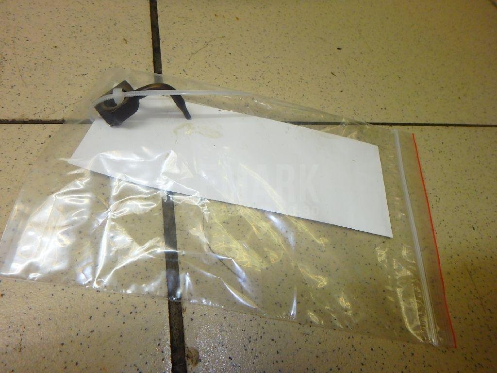 Форсунка масляная для  Audi A4 [B8] 2007-2015