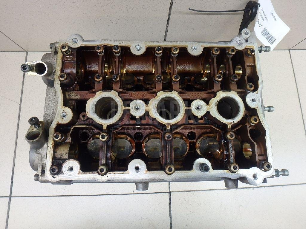 Головка блока для  Alfa Romeo Alfetta 1974-1986