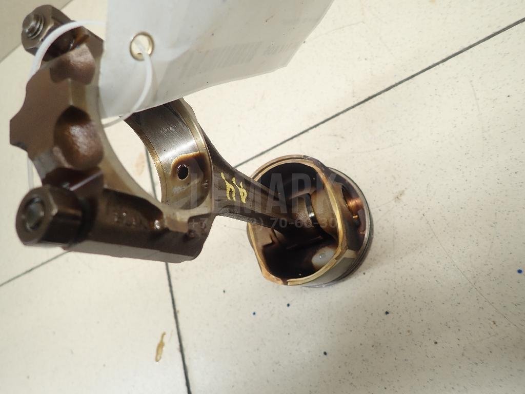 Поршень с шатуном