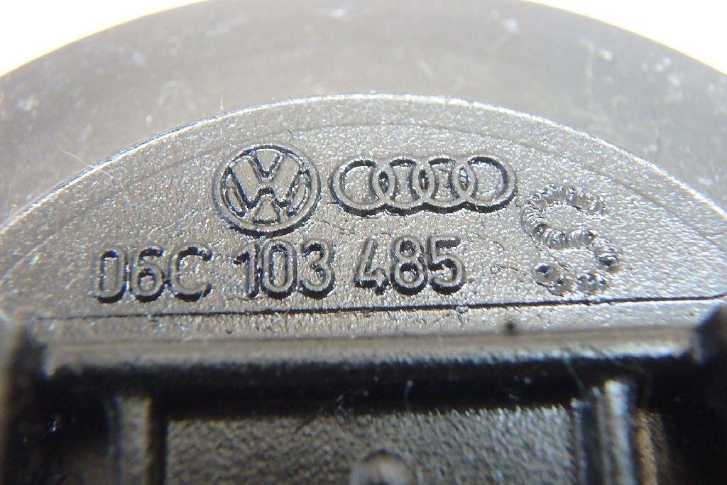 Крышка маслозаливной горловины для  Alfa Romeo Giulietta 2010-2020