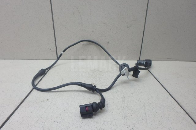 Датчик ABS передний