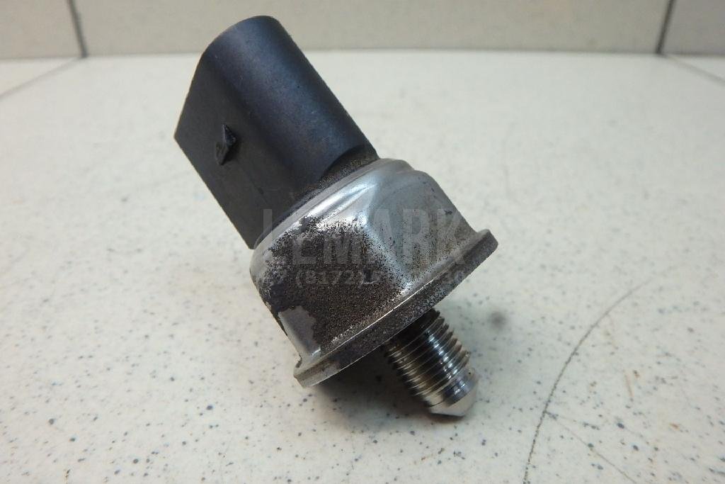 Датчик давления топлива