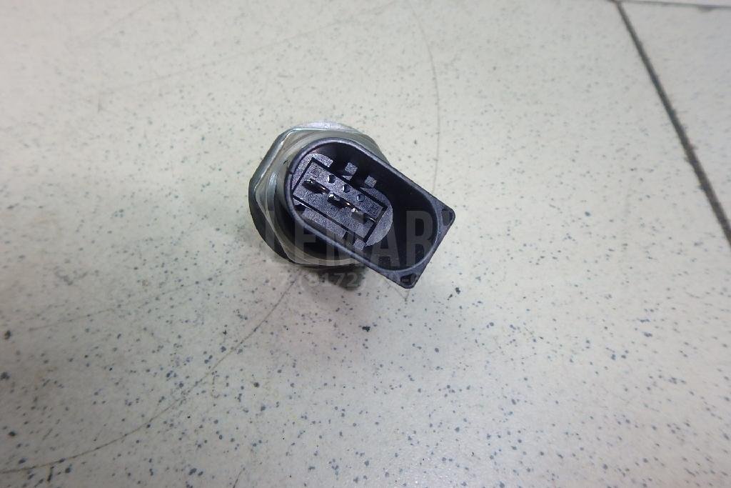 Датчик давления топлива