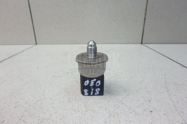 Датчик давления топлива