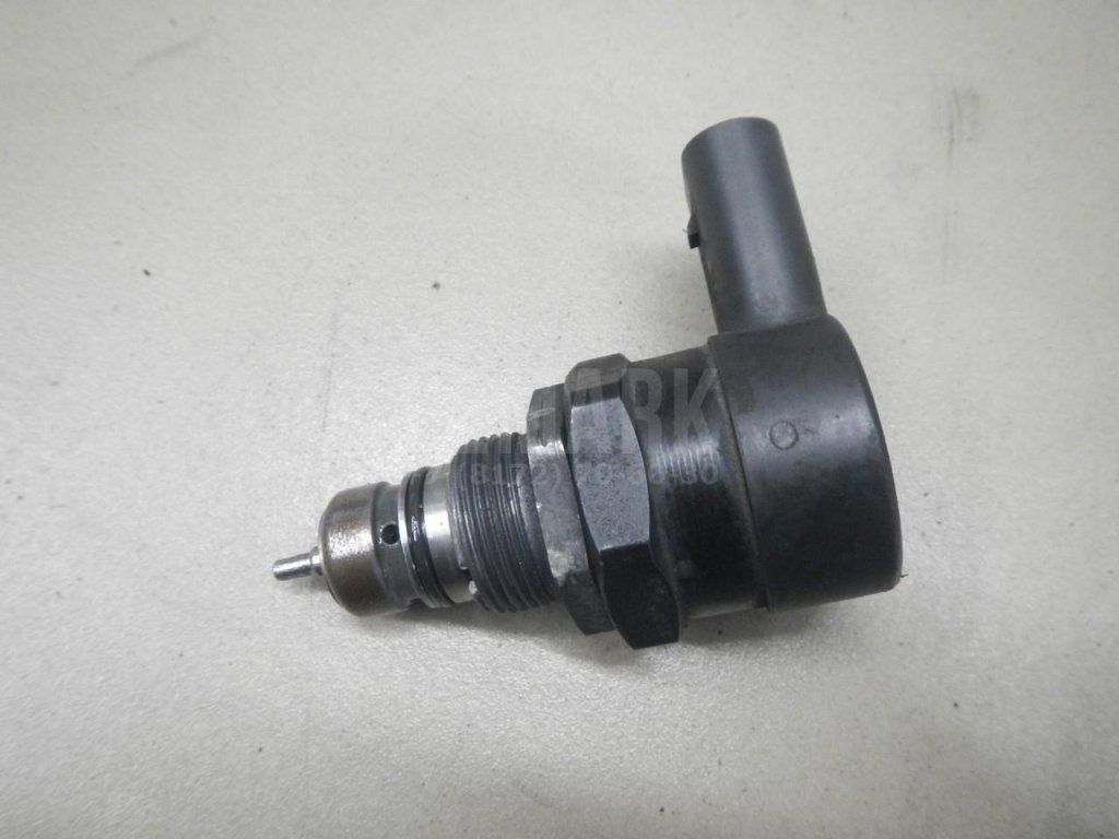 Регулятор давления топлива