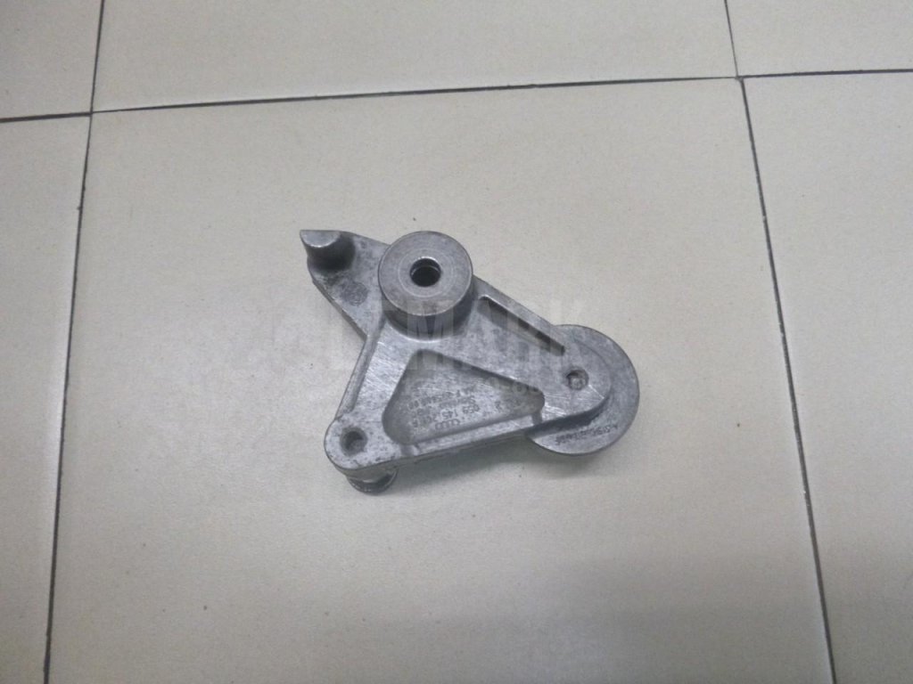 Натяжитель ремня