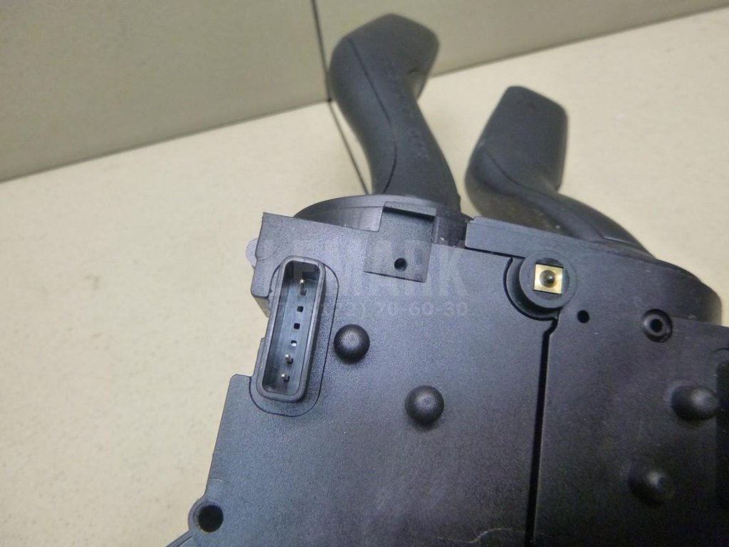 Переключатель круиз контроля