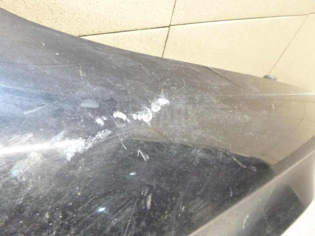 Крыло переднее правое