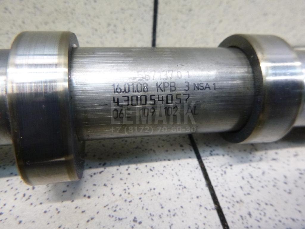 Распредвал выпускной для  Audi A5/S5 (F5) 2017