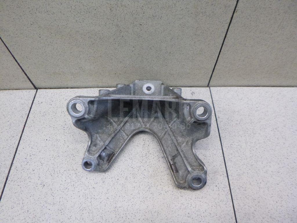Кронштейн двигателя левый для  Alfa Romeo Alfetta 1974-1986