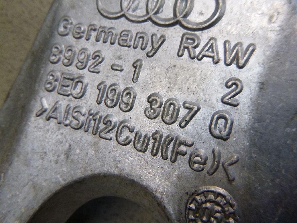 Кронштейн двигателя левый для  Alfa Romeo Alfetta 1974-1986