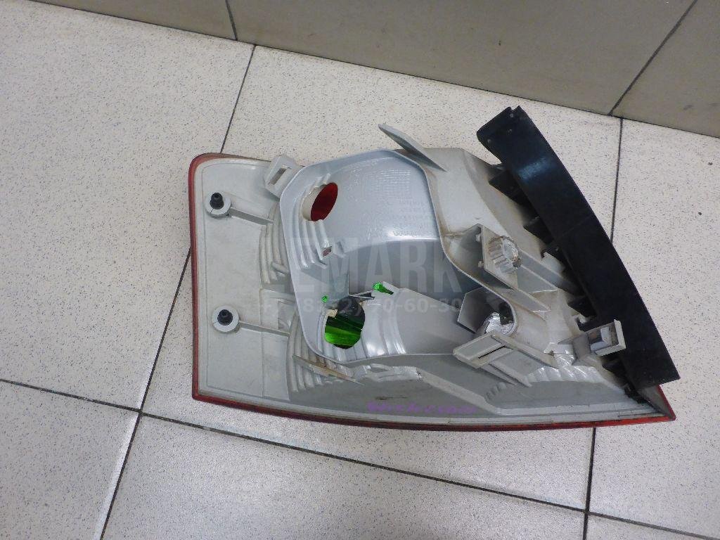 Фонарь задний наружный правый для  Audi A3 [8PA] Sportback 2004-2013