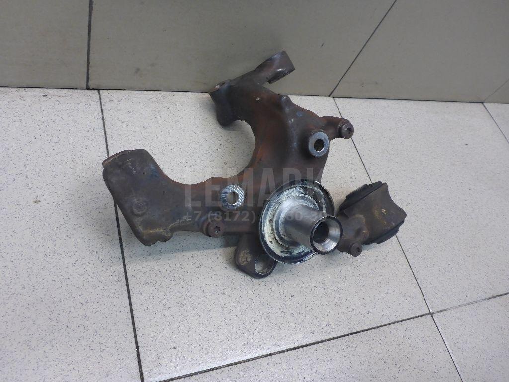 Кулак поворотный задний левый