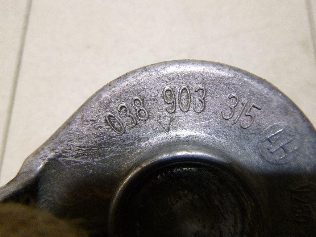 Натяжитель ремня